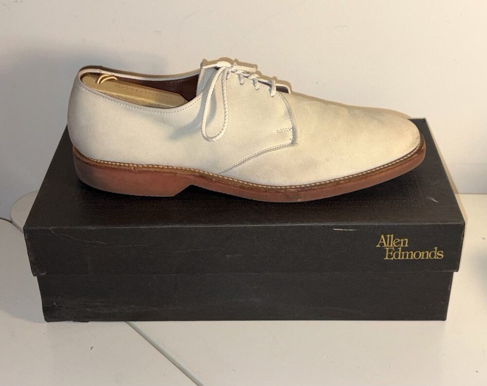 Allen Edmonds Mens Size 10.5 A Orlean Ivory White Nubuck Leather Derby Shoes
